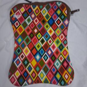 BUILT Multicolor Geometric Storage Pouch